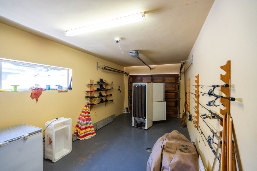 7 Bedroom Property for Sale in Royal Alfred Marina Eastern Cape